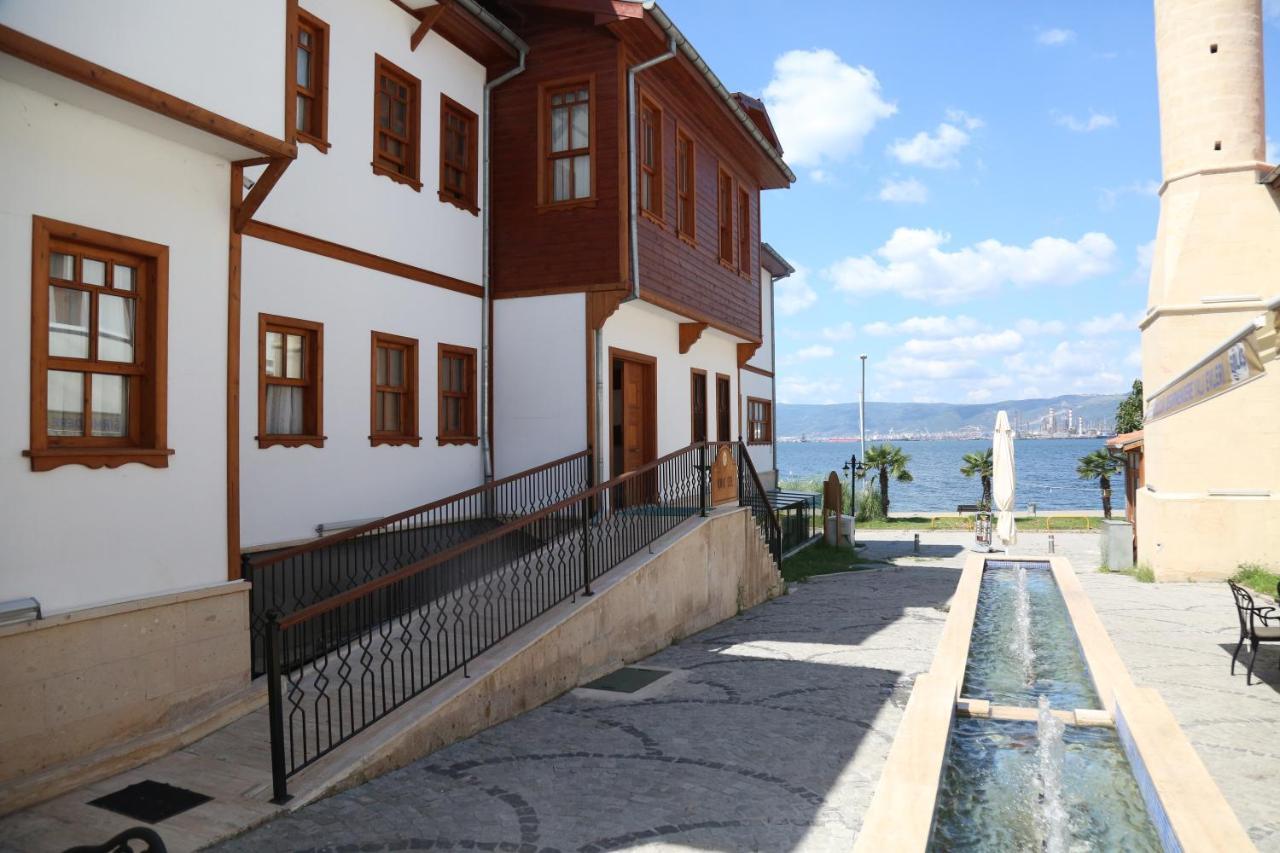 Yali Konak Butik Otel Golcuk Exterior foto
